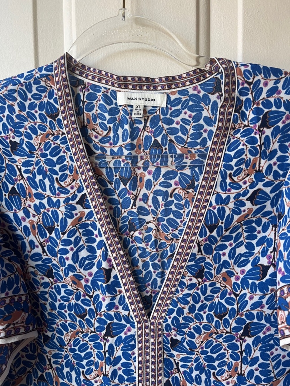 Max Studio tie front blouse